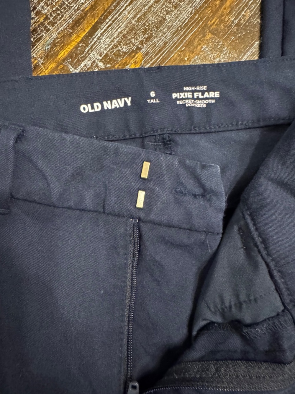 Old Navy High Rise Pixie Flare Pants Navy Blue Size 6 Tall - Picture 4 of 8